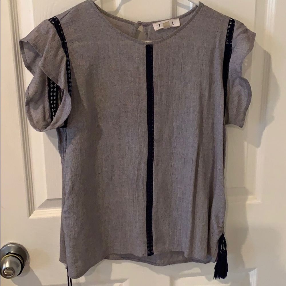 Women’s Blue Blouse size Medium